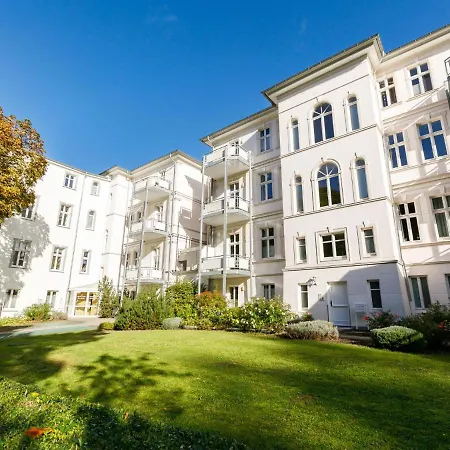 App-13 Zinnowitzer Hof By Interhome